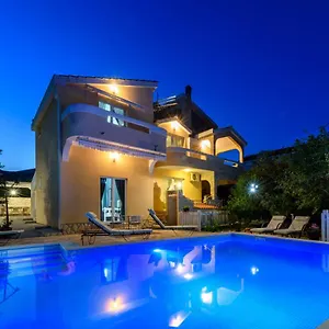 Slaven Apartment