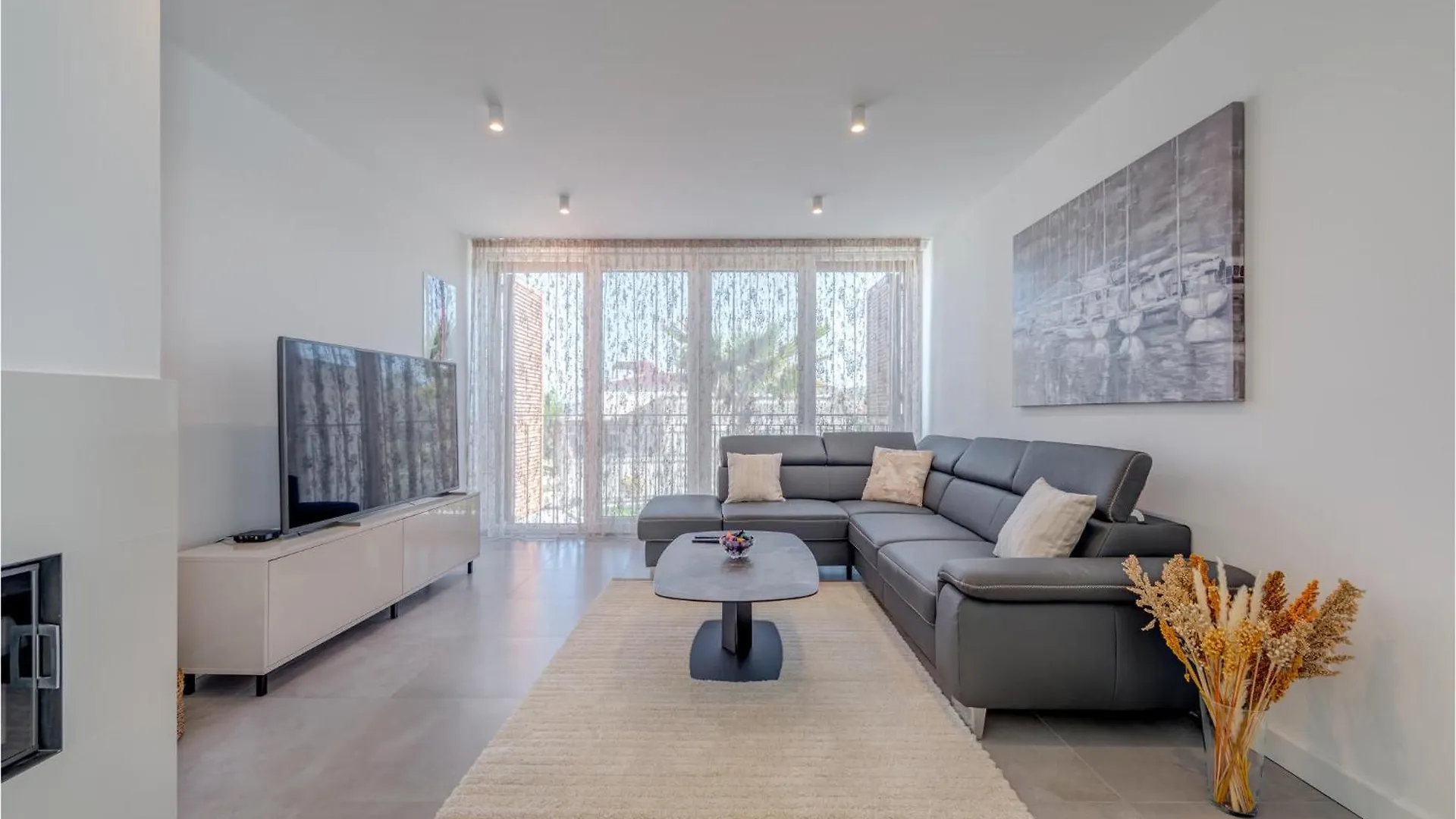 Awesome Home In Plano With House Sea View