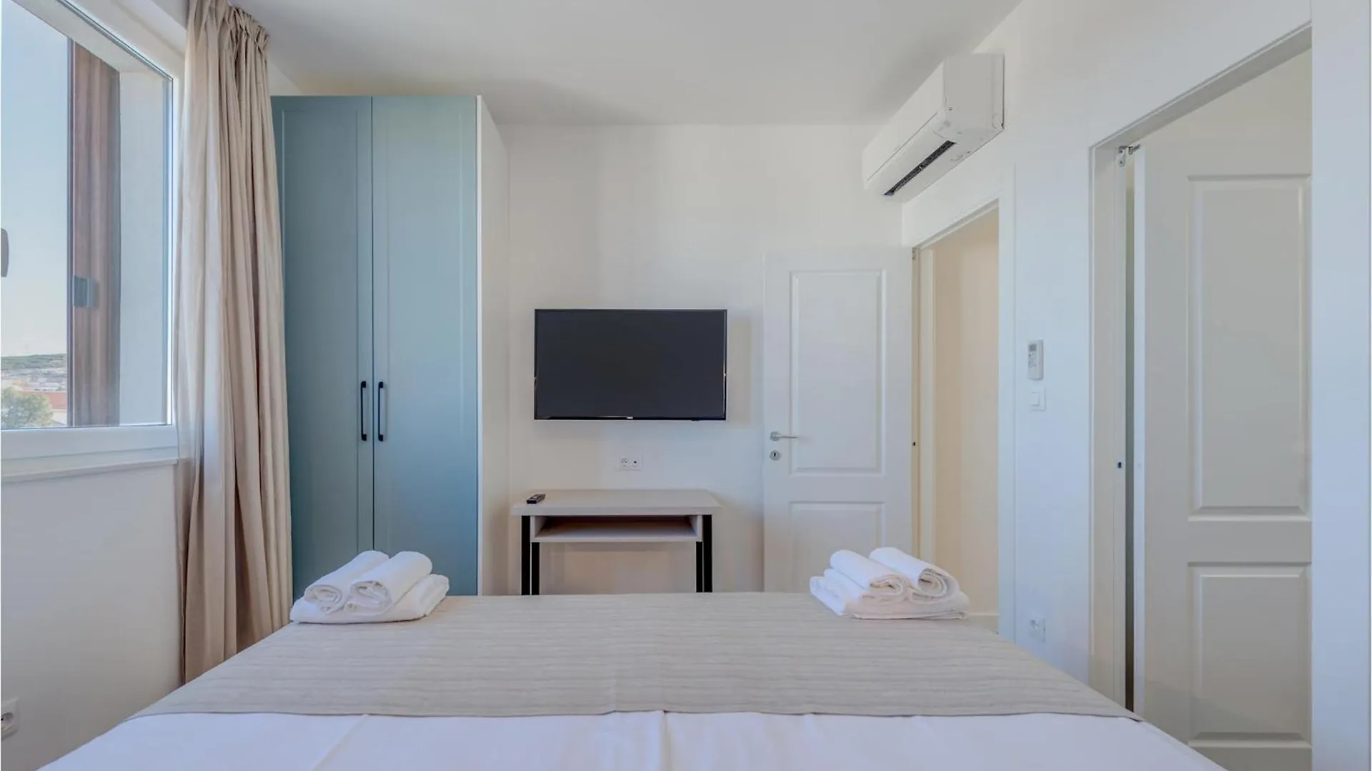 Awesome Home In Plano With House Sea View 0*,  Croatia